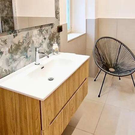 בית הארחה La Finestra Sul Corso 3*